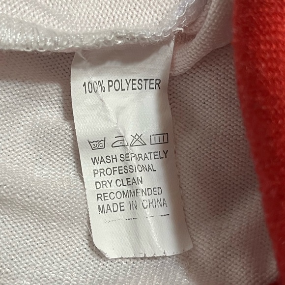 Yellowstone Graphic Hoodie - Picture 4 of 10